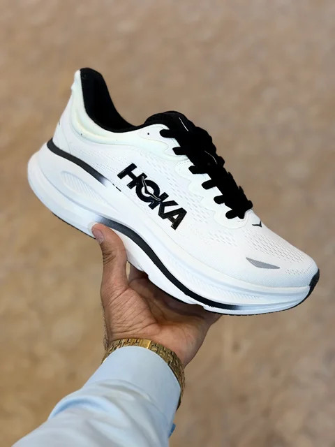 خرید کتونی هوکا باندی ۹ مستر درجه۱/شیک و راحت/سایز۴۰تا۴۵/تک و عمده موجود Hoka Bondi 9