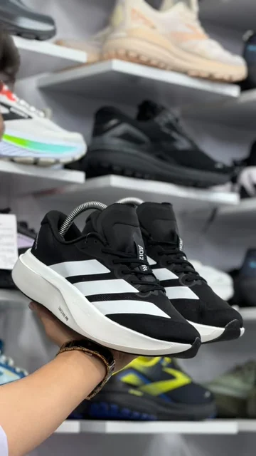 کتونی آدیداس آدیزیرو EVO SL مستر درجه۱/سایز37تا 45/راحت و طبی/کیفیت Aمخصوص باشگاه و‌روزمره /تک و عمده موجود adidas adizero evo sl