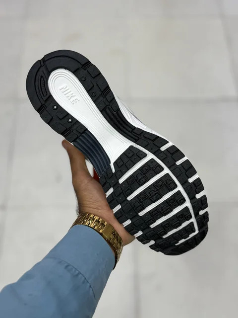 خرید کتونی نایک p6000 مستر درجه ۱/شیک و راحت /سایز۴۰تا۴۵/تک و عمده موجود Nike p6000
