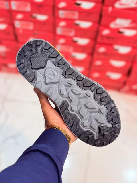 خرید کتونی مردانه اسکیچرز slip/ins مستر کوالیتی/زیره گوودیر /سایز۴۰تا۴۵/شیکو سبک/تک و عمده موجود Skeachers slip ins