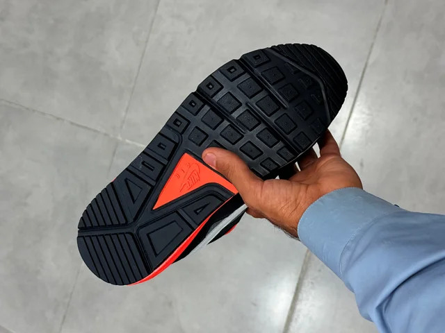 خرید کتونی نایک ایر مکس مستر /سایز۴۰تا۴۵/شیک و راحت /تک و عمده وجود Nike air max