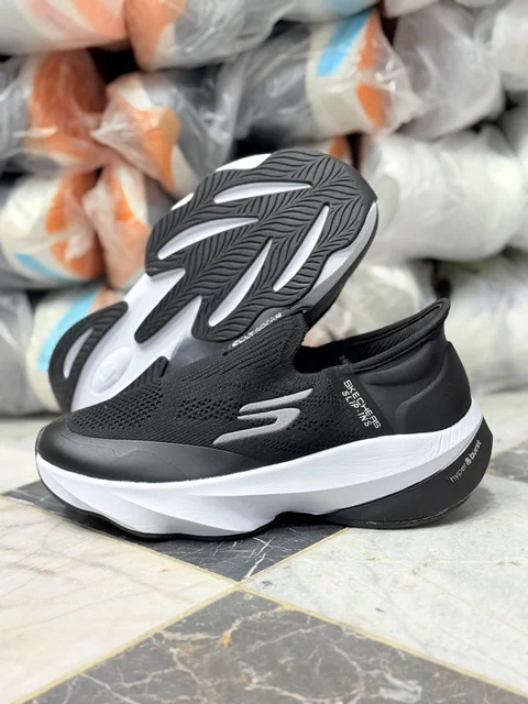 کتونی زنانه بدون بند اسکیچرز slip مستر /سایز۳۷ تا ۴۰/نرم و طبی /بسیار سبک/تک و‌ عمده موجود Skeachers slip ins